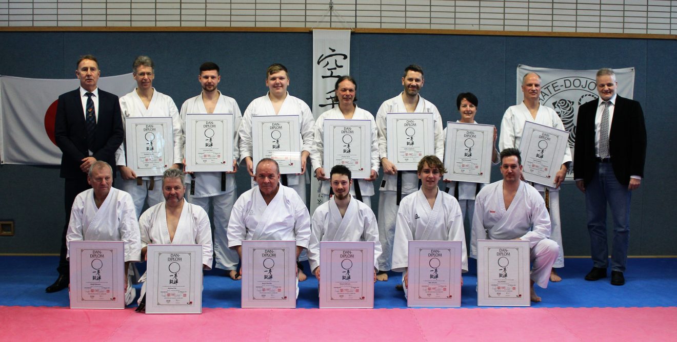 Shotokan: Dan-Prüfung im KD Gelsenkirchen-Buer