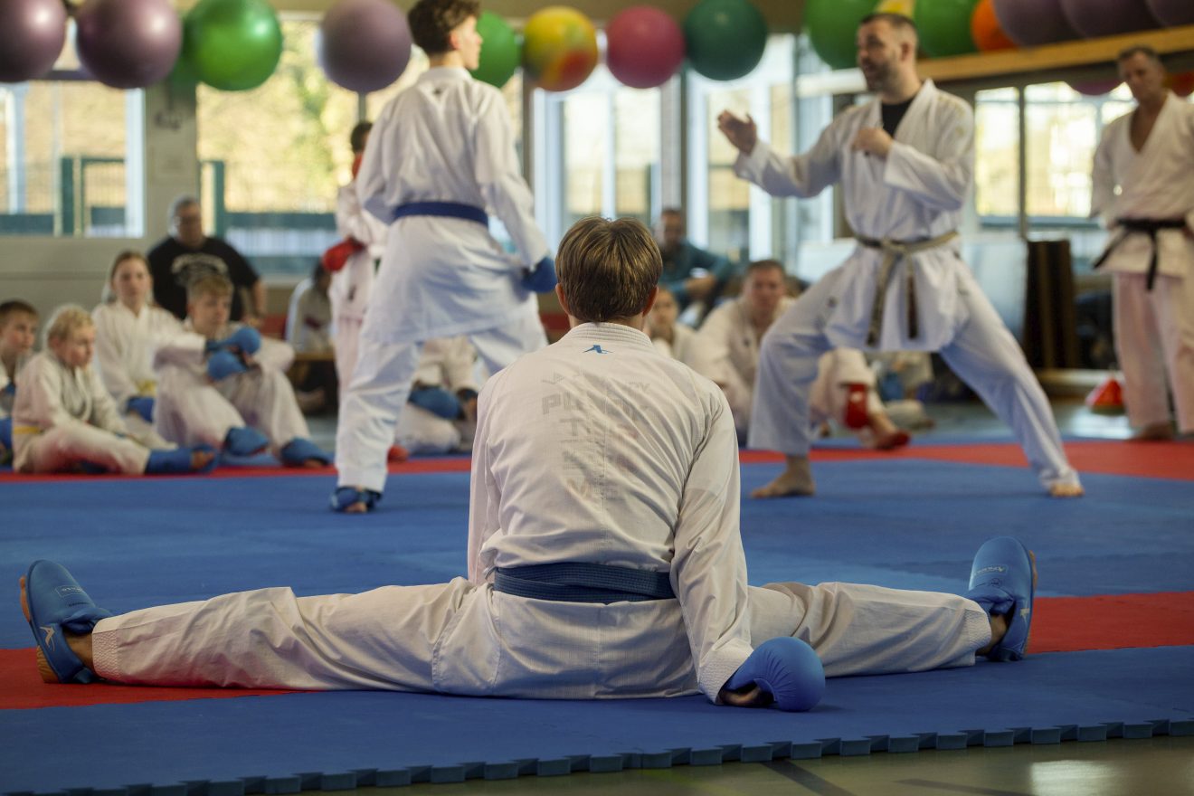Aus unseren Dojos: Mehr als 80 Karateka bei Tim Milner und Alexander Kröger