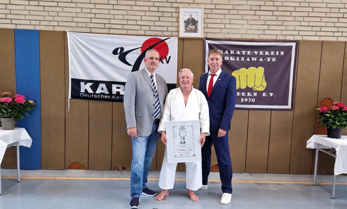 Aus unseren Dojos: 5. Dan für Karl Szardien mit 89 Jahren