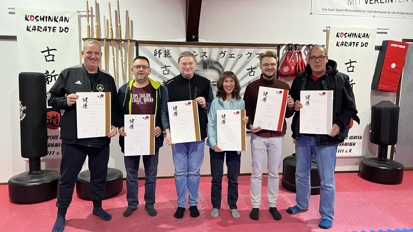 Karateka aus NRW absolvieren Ausbildung zum Gesundheitstrainer